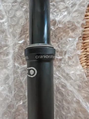 Used Crankbrothers 7 bike — image 3 of 8