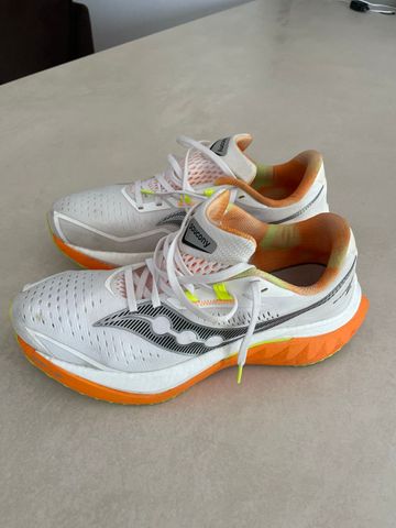 Brugt Saucony Endorphin Speed 4 2025 Running Shoes