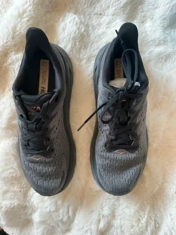 Used Hoka Clifton 9 bike — image 2 of 5