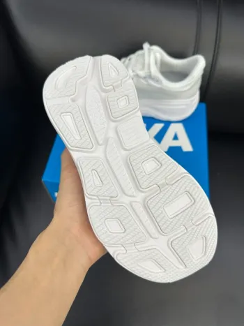 Hoka Baskets pour femmes bike d'occasion — image 5 sur 5