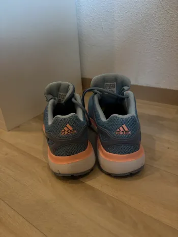 Adidas Schuhe bike de segunda mano — imagen 2 de 5