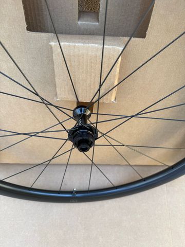 Used Newmen Advanced G.34 Wheels 2026 bike — image 6 of 11