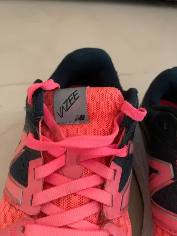 Used New Balance Vazee Prism bike — image 5 of 6