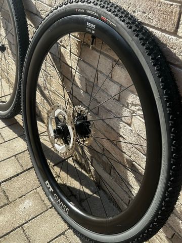 Brugt Dt Swiss GRC1600 Spline bike — billede 9 af 17
