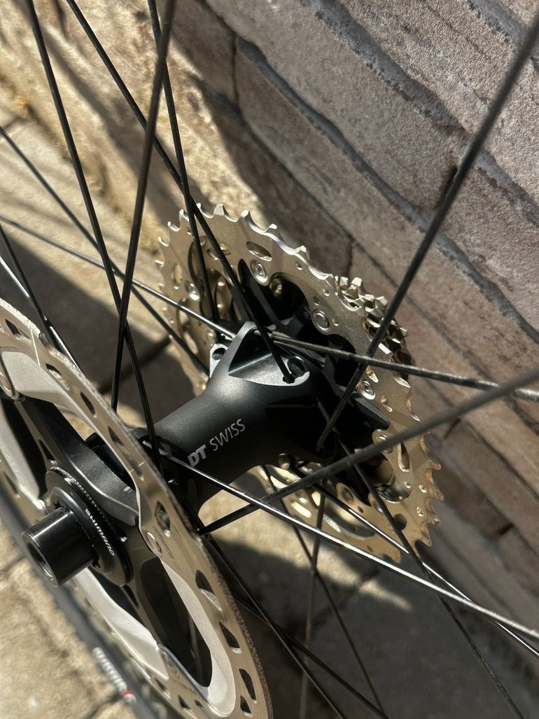 Brugt Dt Swiss GRC1600 Spline bike — billede 10 af 17