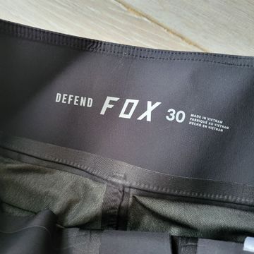 Fox Defend Pro Water Short bike usato — immagine 6 di 6