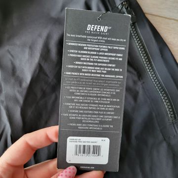 Fox Defend Pro Water Short bike usato — immagine 3 di 6