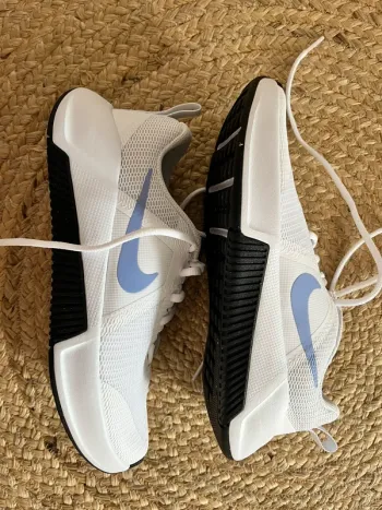 Použité Nike Sport Schuhe bike — obrázek 2 z 3