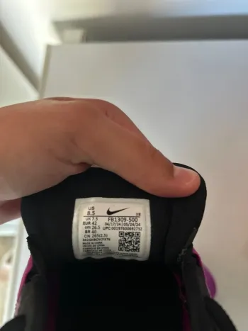 Nike Vomero 17 bike usato — immagine 9 di 10