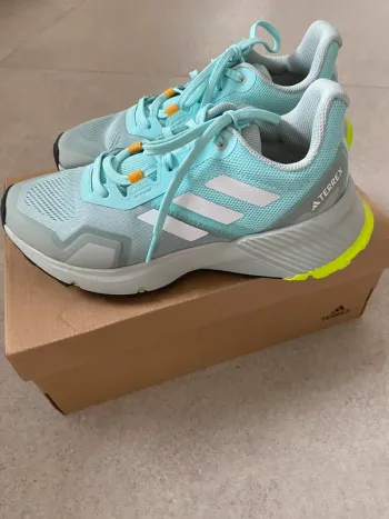 Używany Adidas Trail Running Shoes bike — zdjęcie 2 z 7