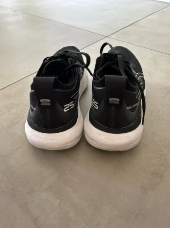 Used Asics Gel Nimbus bike — image 4 of 5