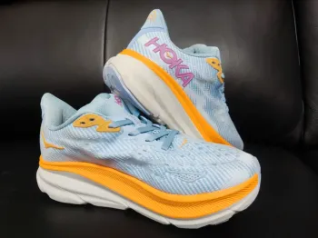 Hoka Clifton 9 bike de segunda mano