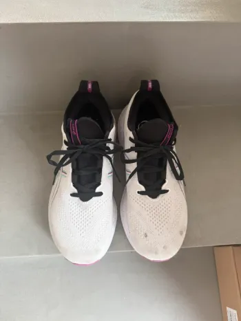 Käytetty Asics Gel Nimbus bike — kuva 2 / 5