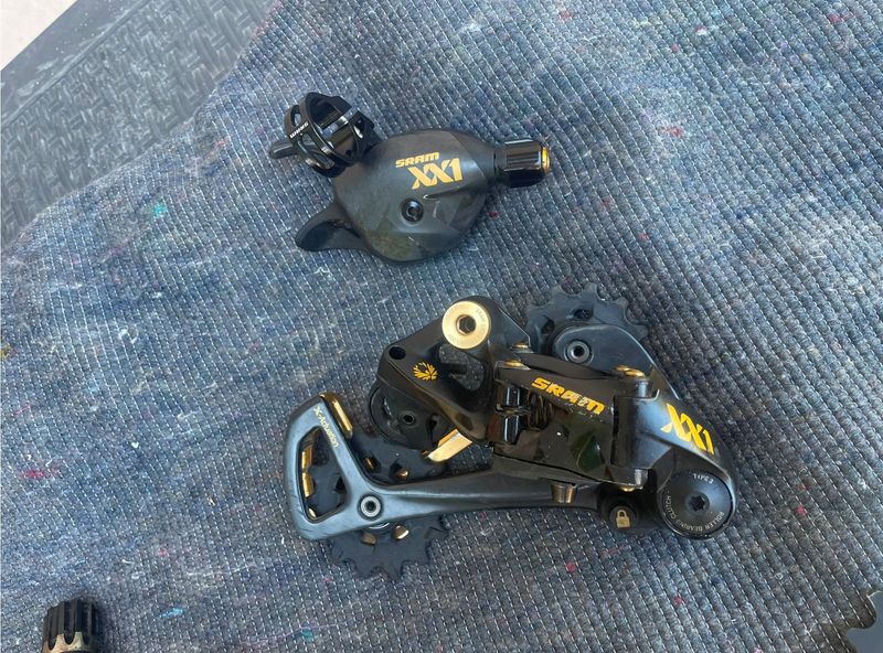 Used Sram XX1 Eagle Gold Groupset bike — image 3 of 13