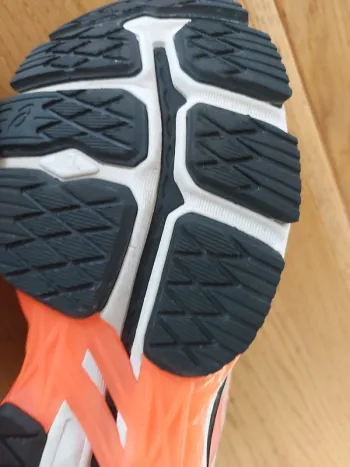 Tweedehands Asics Cumulus bike — afbeelding 12 van 15