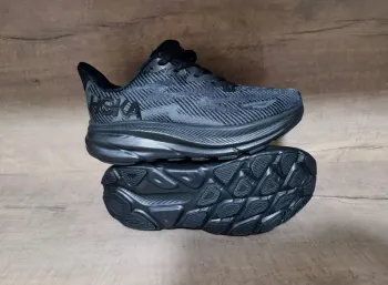 Używany Hoka Chaussure blanche taille 38 bike — zdjęcie 2 z 4