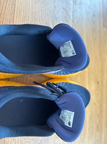 Použité New Balance Fresh Foam x Vongo V5 bike — obrázek 4 z 4