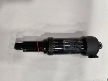 Brugt RockShox Deluxe Select Rear Shock 2021 bike
