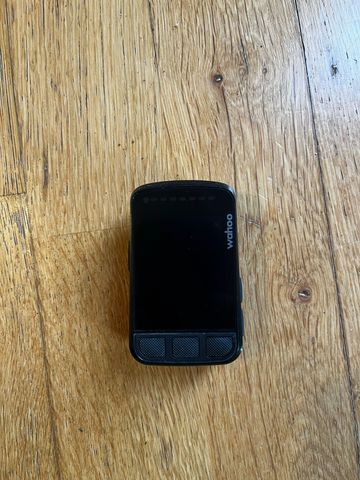 Used Wahoo ELEMNT Bolt v2 2025 bike — image 3 of 3