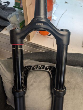 Brugt RockShox Pike Select 2020 bike — billede 4 af 4