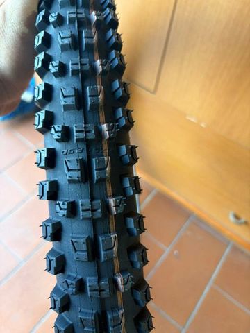 Used Schwalbe Albert Gravity Pro Super Soft 2026 bike — image 3 of 4