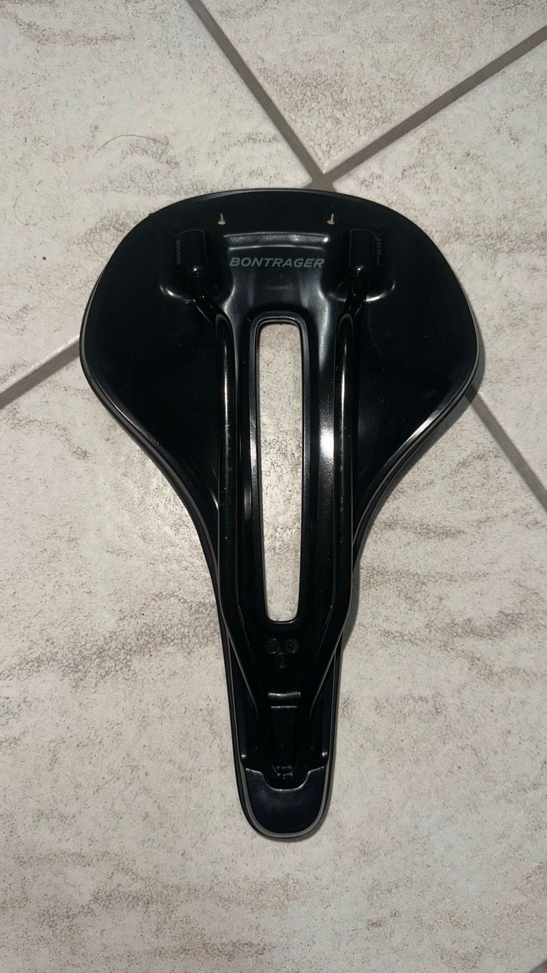 Brugt Bontrager Verse Comp Saddle bike — billede 2 af 2