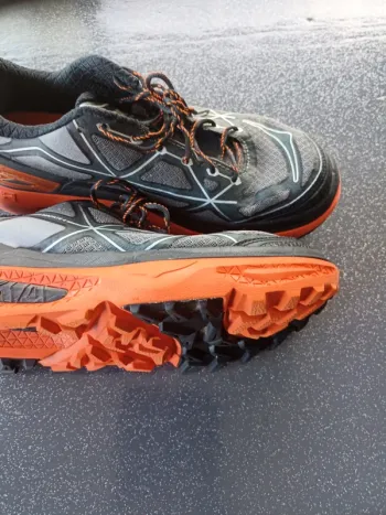 Gebrauchtes Hoka Mafate 4 bike — Bild 3 von 9