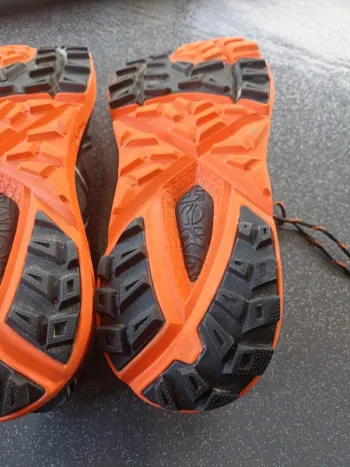 Gebrauchtes Hoka Mafate 4 bike — Bild 8 von 9