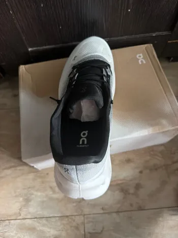 On Running Schuhe bike d'occasion — image 4 sur 4