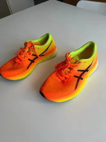 Gebrauchtes Asics metaspeed edge bike — Bild 3 von 5