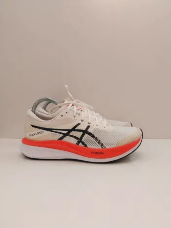 Gebrauchtes Asics MagicSpeed bike