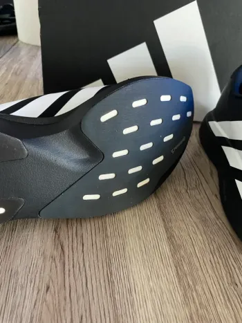 Used Adidas Adizero evo sl bike — image 9 of 11