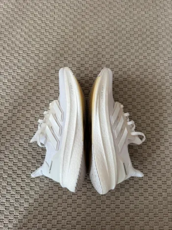 Adidas Ultraboost bike d'occasion — image 4 sur 9