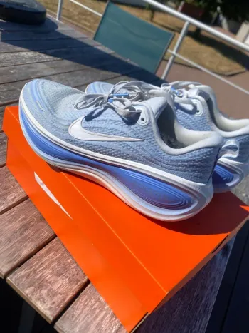 Używany Nike Vomero Plus bike — zdjęcie 8 z 8