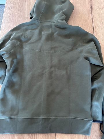 Used Nike Tech Fleece Set bike — image 6 of 6