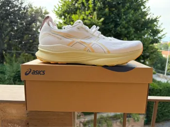 Używany Asics Gel Kayano 32 bike — zdjęcie 2 z 8