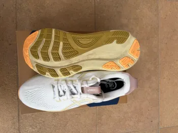 Używany Asics Gel Kayano 32 bike — zdjęcie 4 z 8
