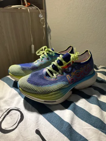 Brugt Hoka Running Shoes bike