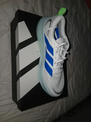 Adidas Chaussure de running bike usato