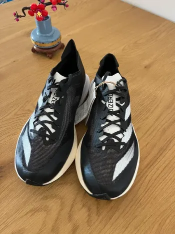 Used Adidas Adizero Adios 8 bike — image 12 of 13