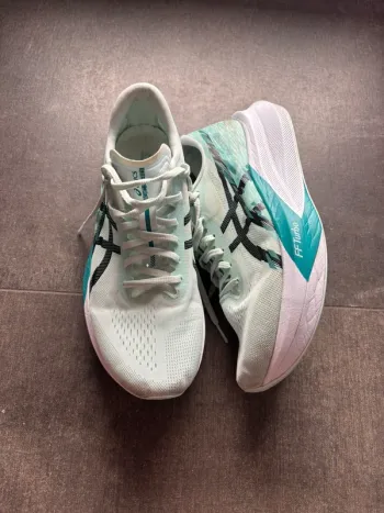 Gebrauchtes Asics Magic Speed 4 bike