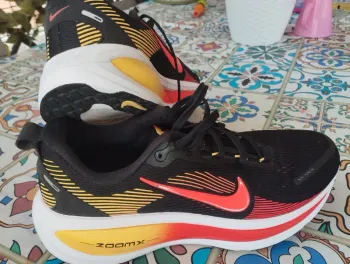 Używany Nike Vomero 18 bike — zdjęcie 3 z 9