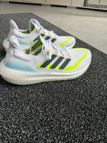 Adidas Ultraboost bike d'occasion