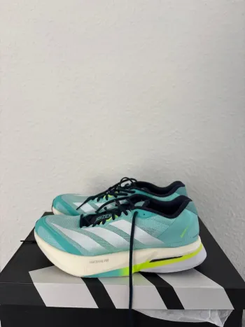 Used Adidas Adizero Boston 13 bike