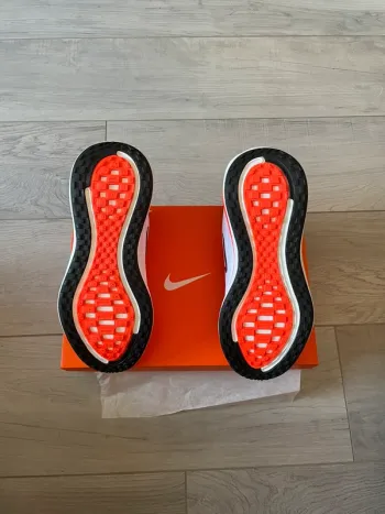 Używany Nike Vomero Plus bike — zdjęcie 5 z 7