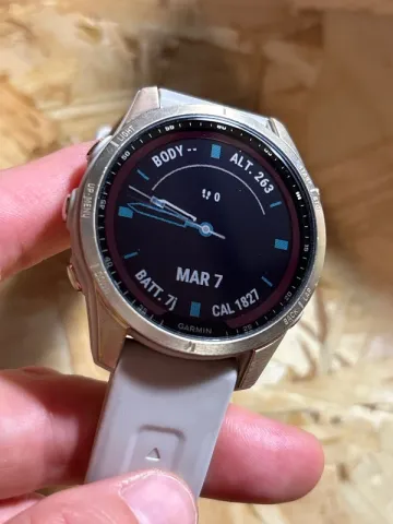 Used Garmin Fenix 7S Sapphire Solar bike — image 5 of 6