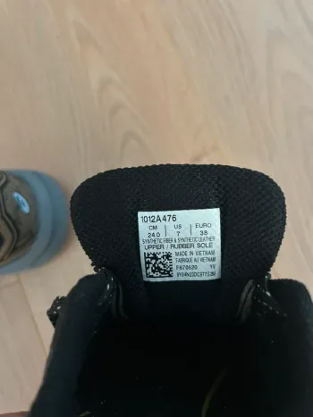 Gebrauchtes Asics Gel Venture 7 bike — Bild 5 von 8