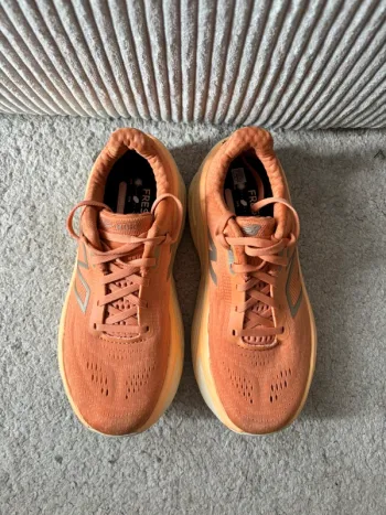 New Balance Fresh Foam X More v5 bike d'occasion — image 2 sur 5
