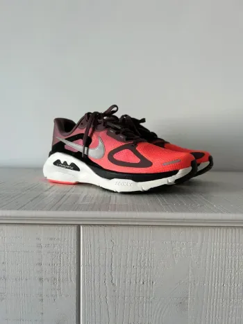 Nike Structure bike d'occasion — image 3 sur 12