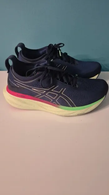 Gebrauchtes Asics Nimbus 25 bike — Bild 2 von 6